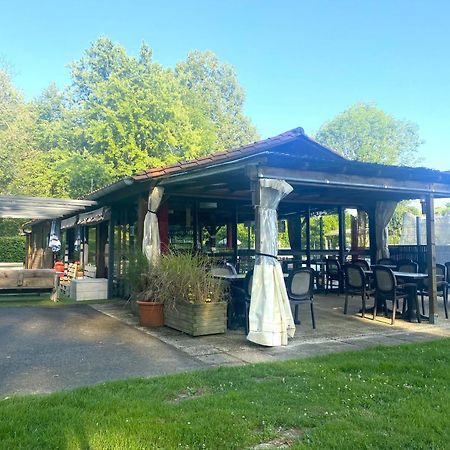 Camping L'Etruyere La Tardiere Exterior photo