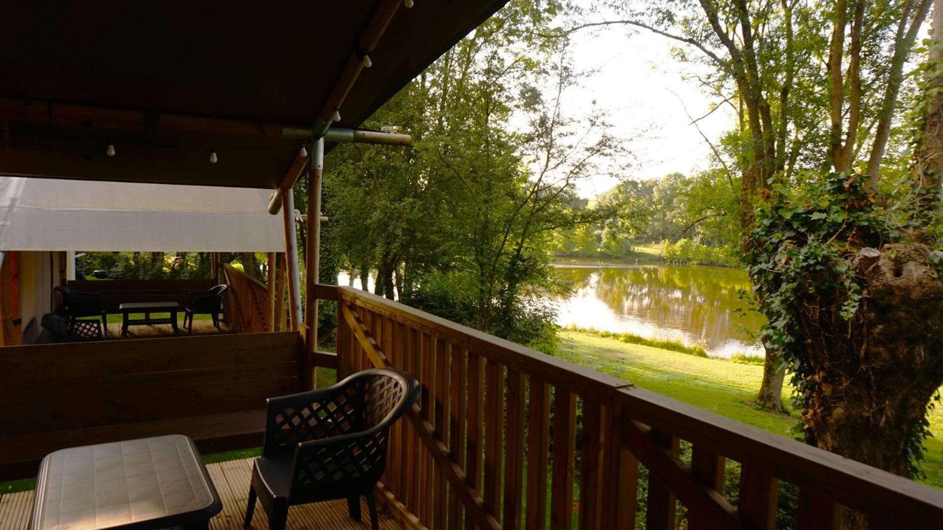 Camping L'Etruyere La Tardiere Exterior photo