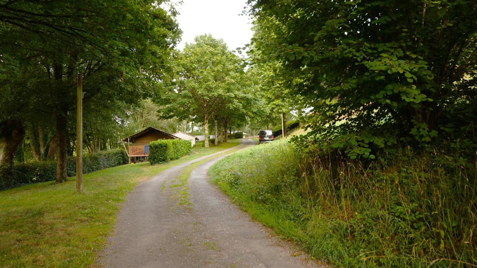 Camping L'Etruyere La Tardiere Exterior photo
